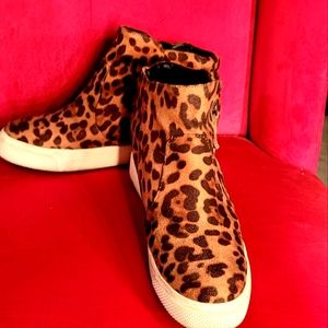Wedge sneakers! Lightly used- worn once! Leopard print 🐆